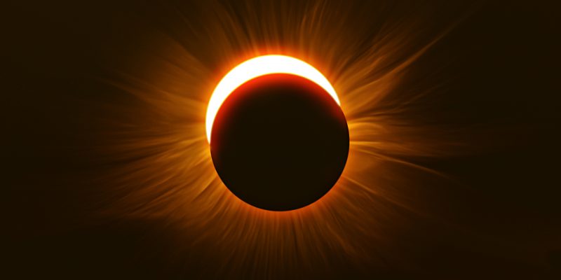 Cum sunte afectate zodiile de eclipsele din 2022
