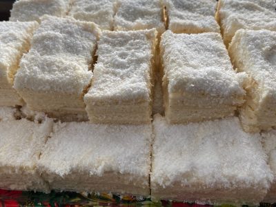 Prăjitura Albă ca Zăpada, rețeta ORIGINALĂ cu cremă densă și blat super fraged